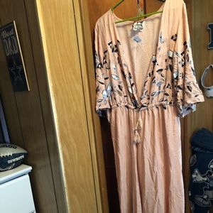 Women’s Large Suit